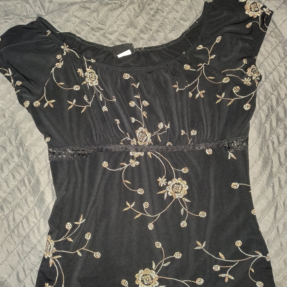 Floral coquette top